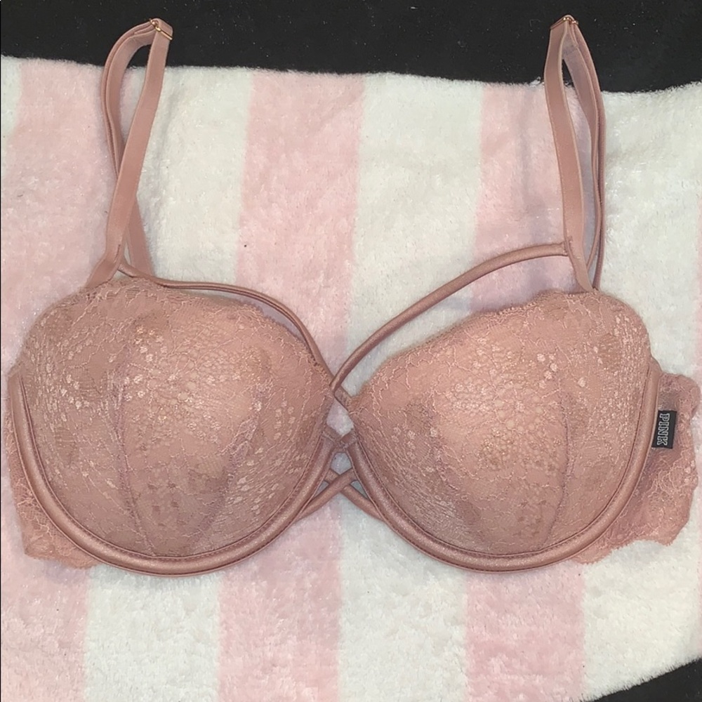 32D/34C (sister size) PINK bra